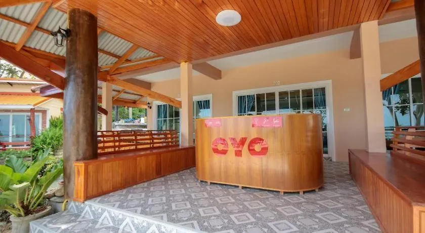 Bamboo Bay Family Resort Ko Lanta Hotel