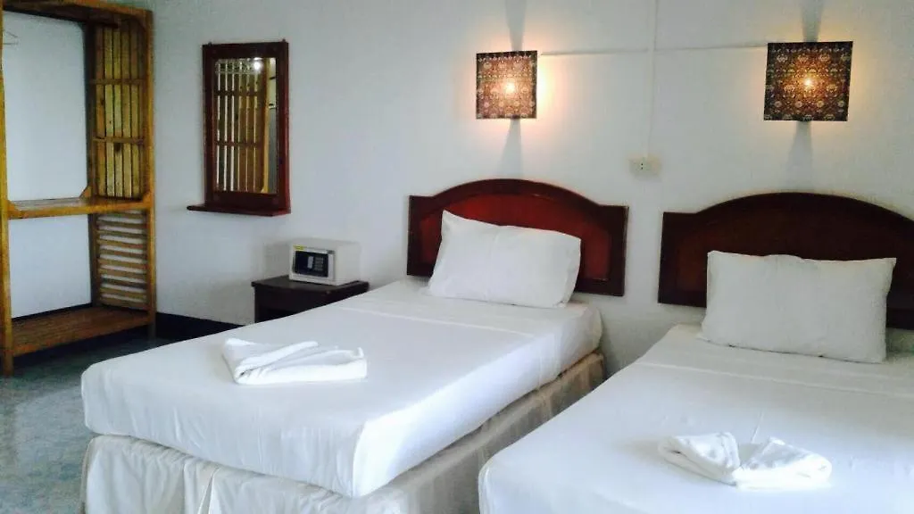 Bamboo Bay Family Resort Ko Lanta